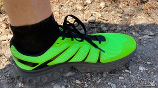 inov-8 TrailFly Ultra G 300