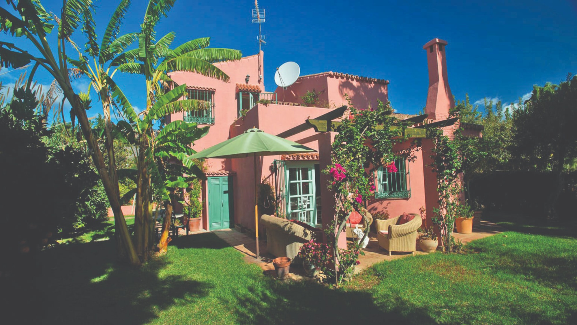 M&amp;aacute;laga, Estepona