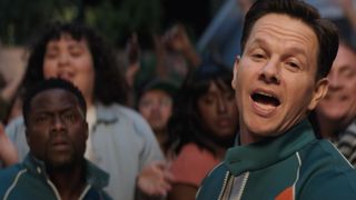 Kevin Hart and Mark Wahlberg in Me Time