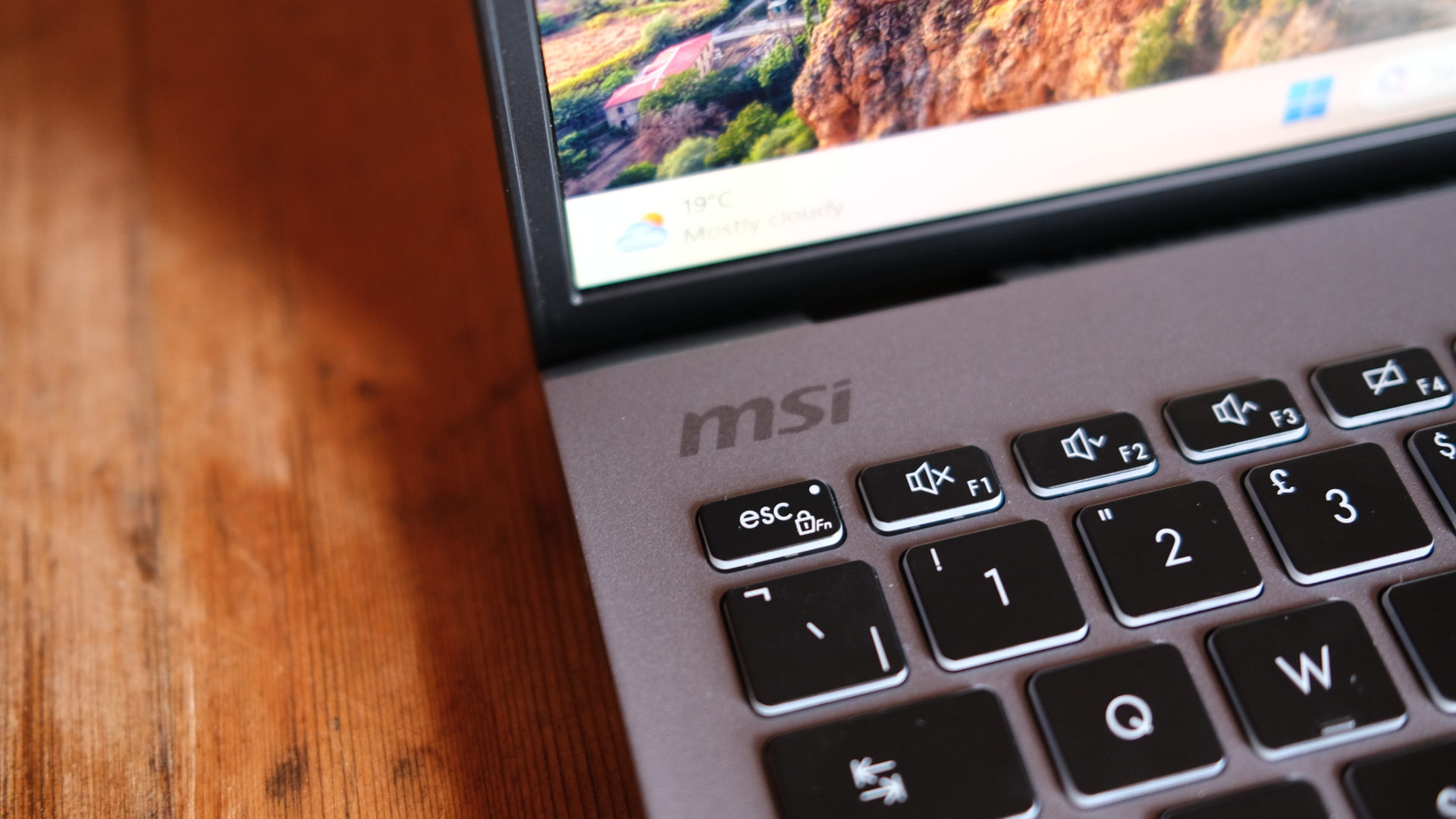 MSI Prestige 13 AI+ review