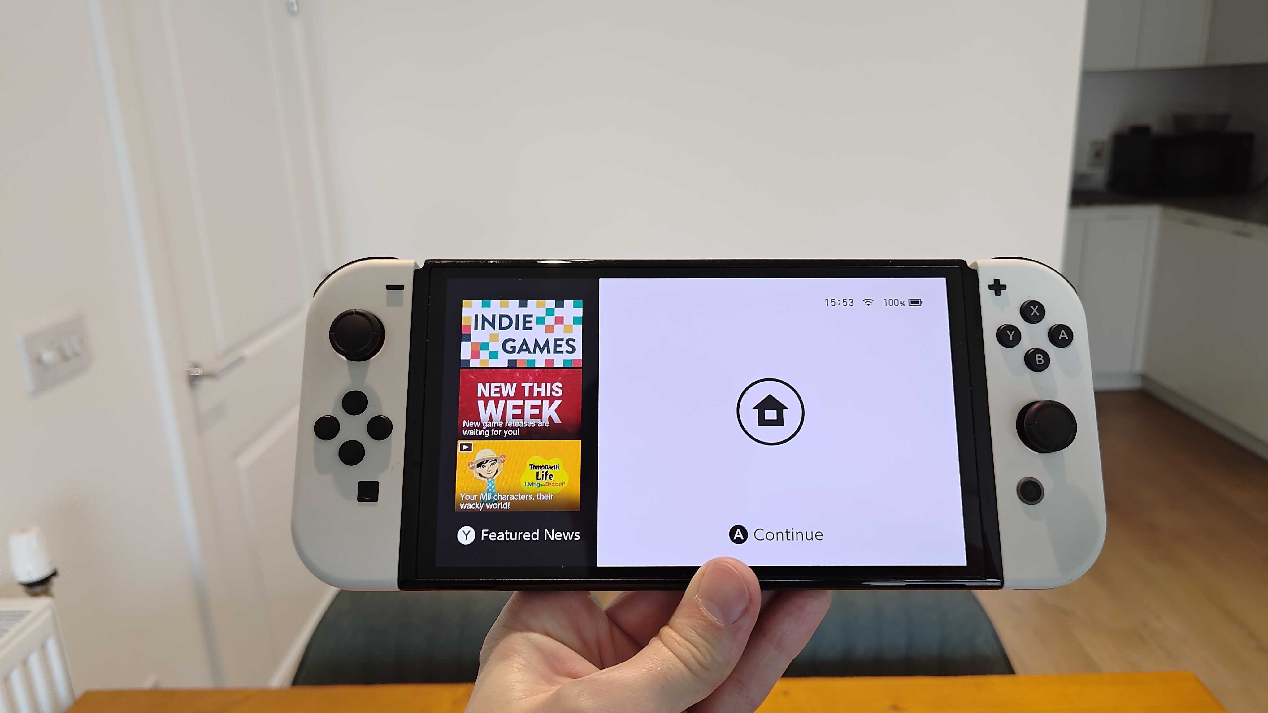 The Nintendo Switch OLED boot up screen