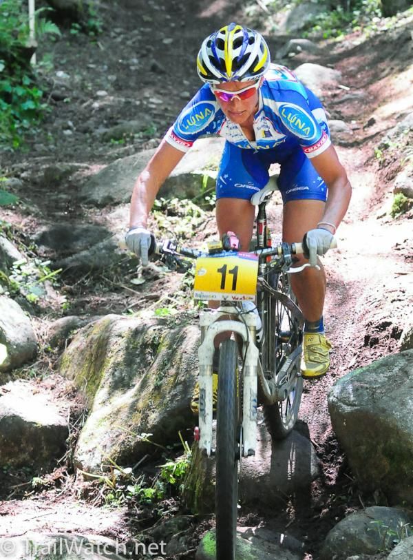 Katerina Nash (Luna Pro Team) riding in third position
