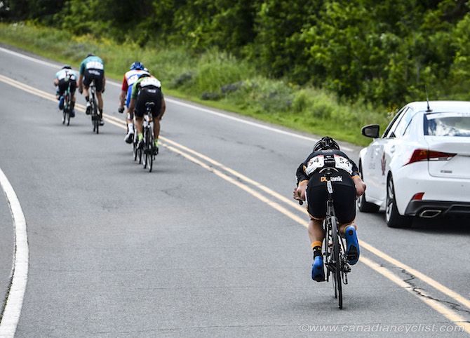 The chase group started to fracture
