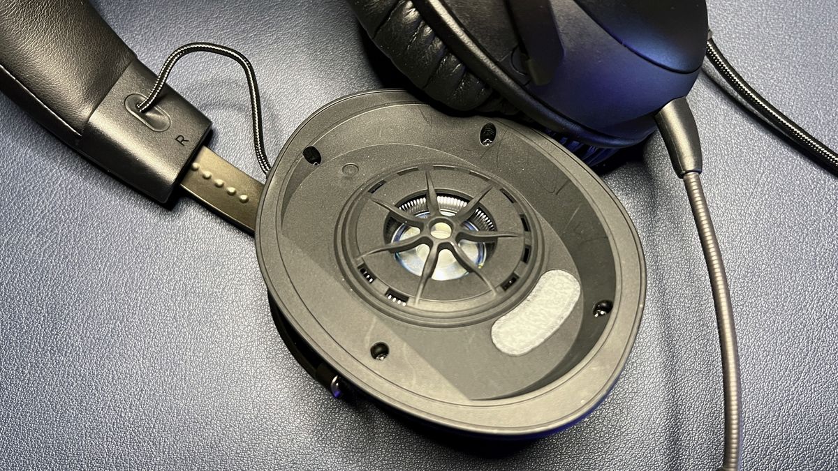 HyperX Cloud III