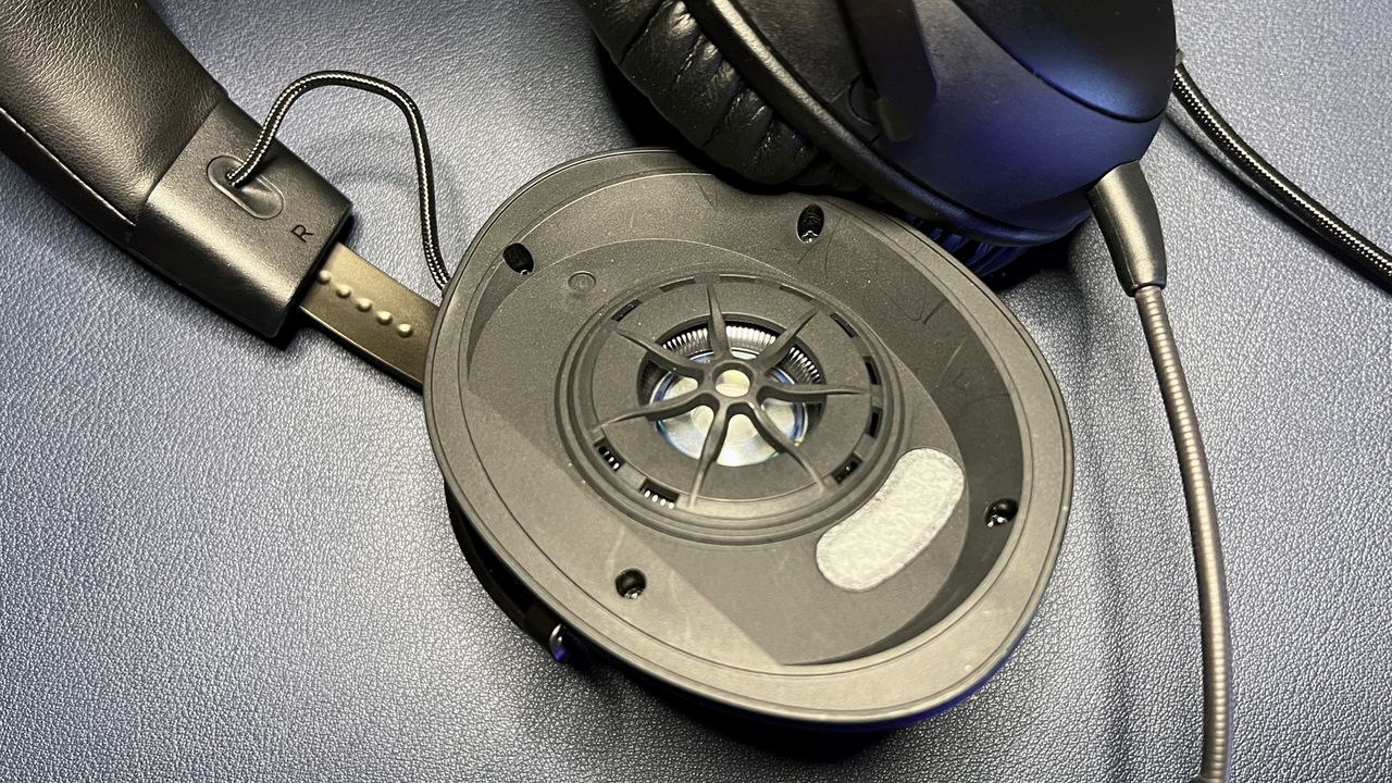 HyperX Cloud III