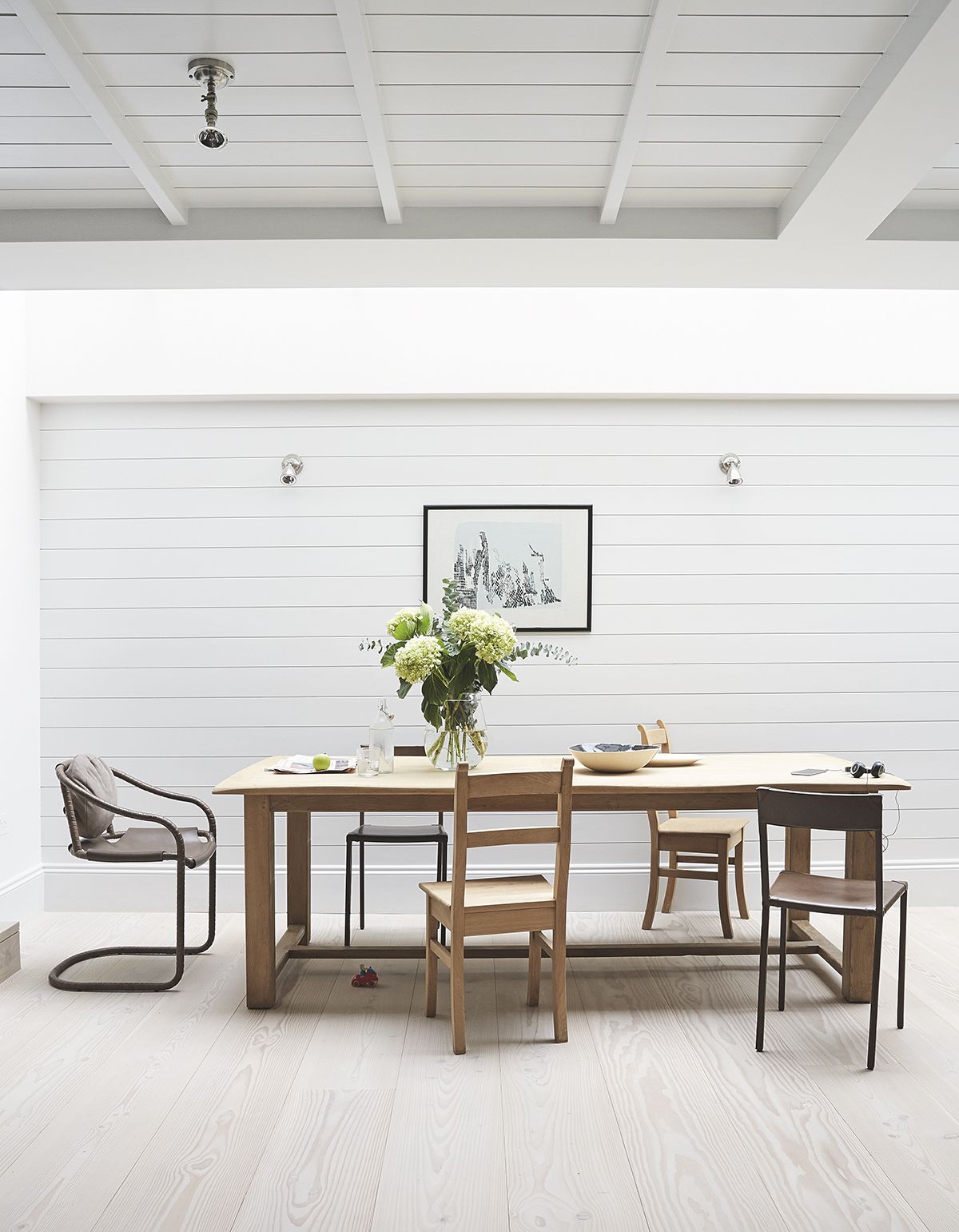 Neutral And Relaxed Dining Space Ideas For An Effortless Look Livingetc