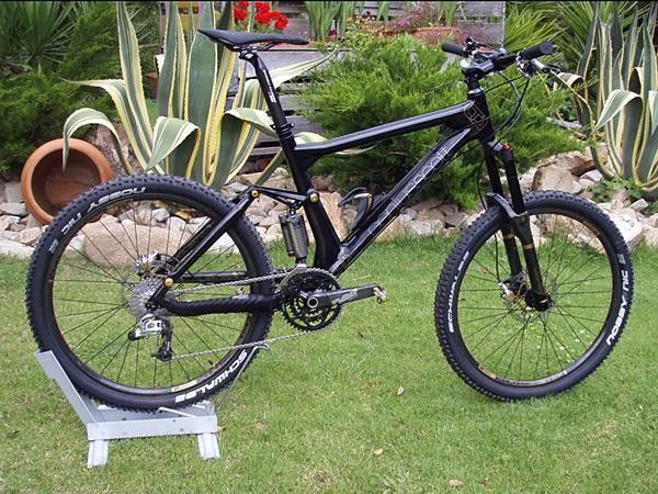 The new 2009 Scott Genius LTD