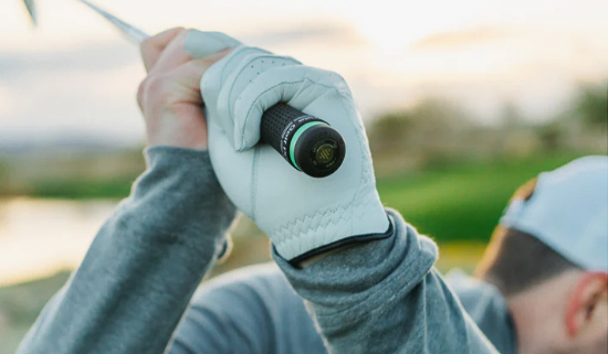 Golfer using the Arccos Smart Sensors