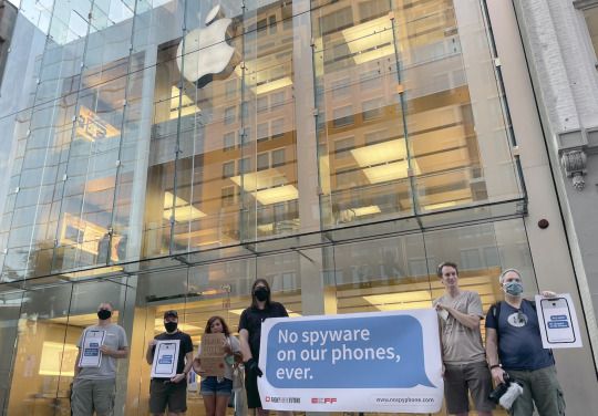 Iphone Protest