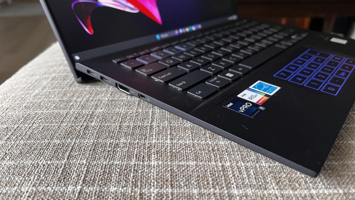 Asus Expertbook B9 [b9450cba] Review Techradar