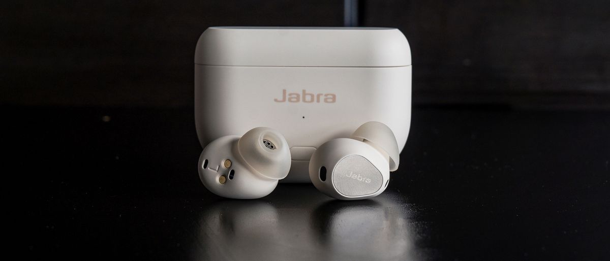 Jabra Elite 10 Gen 2 earbuds loose in front of case.