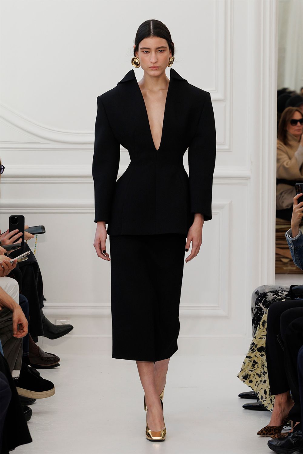 Fall/winter 2025 runway look.