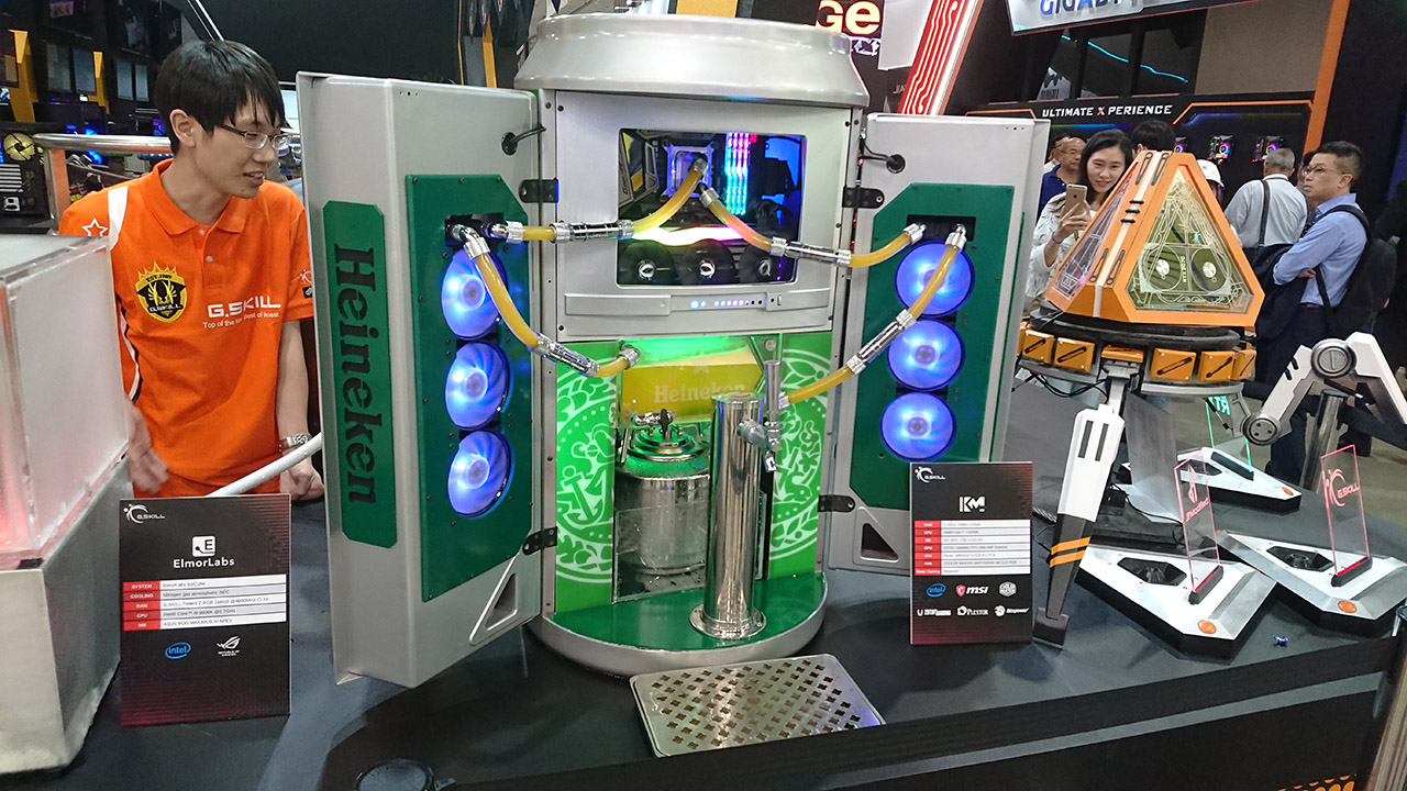 Beer case mod ad G.Skill's 2019 Computex booth