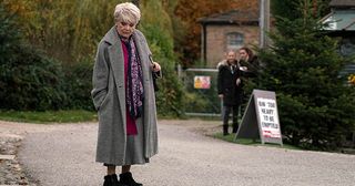 Gabby Thomas and Liv stick a 50p to the road with superglue and film Pearl Ladderbanks as she tries with all her might to pick it up. They find it hilarious, until Liv sees Robert Sugden and Rebecca White cuddling in Emmerdale