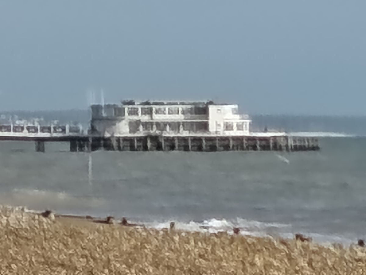 Xiaomi Redmi Note 15 Pro Plus camera sample pier 30x zoom