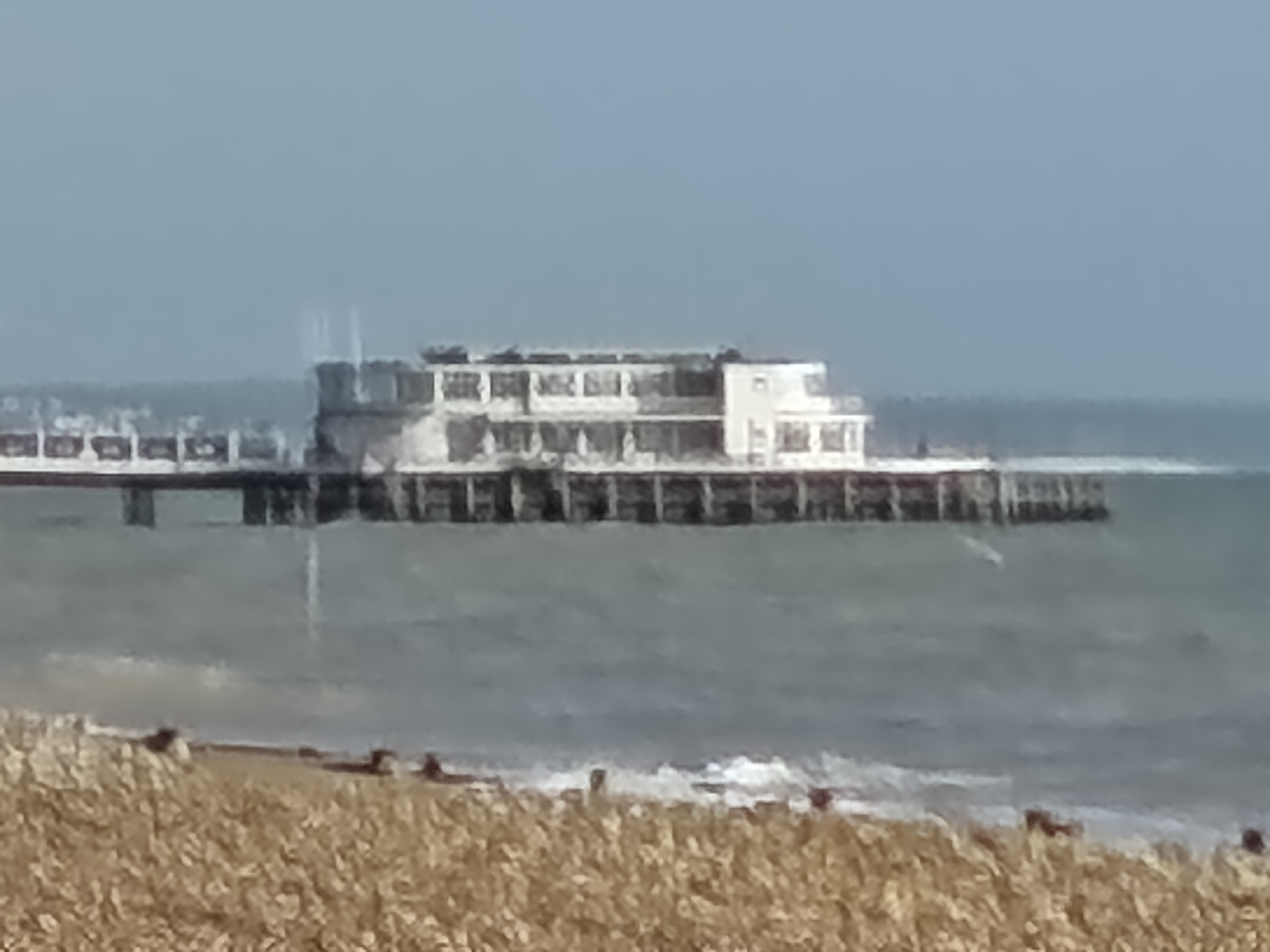 Xiaomi Redmi Note 15 Pro Plus camera sample pier 30x zoom