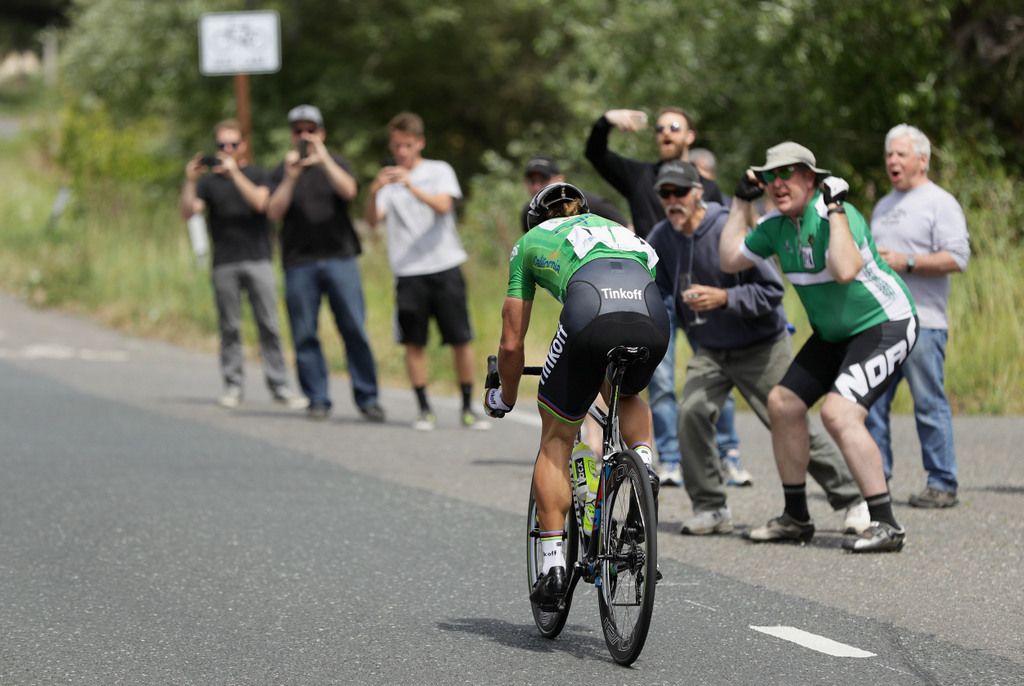 The fans cheers on Peter Sagan (Tinkoff)