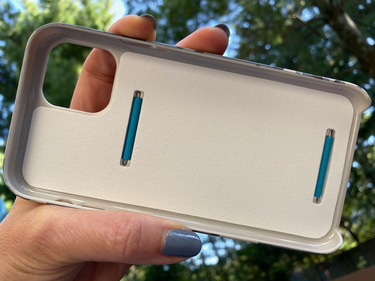 Grip2&uuml; Slim Grip iPhone Case