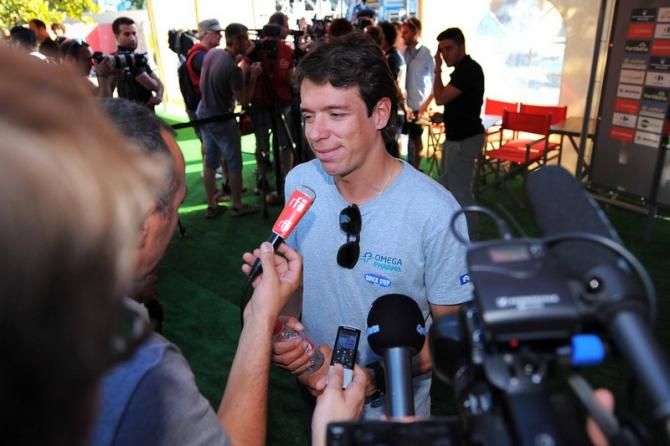 Rigoberto Uran answers question from the press
