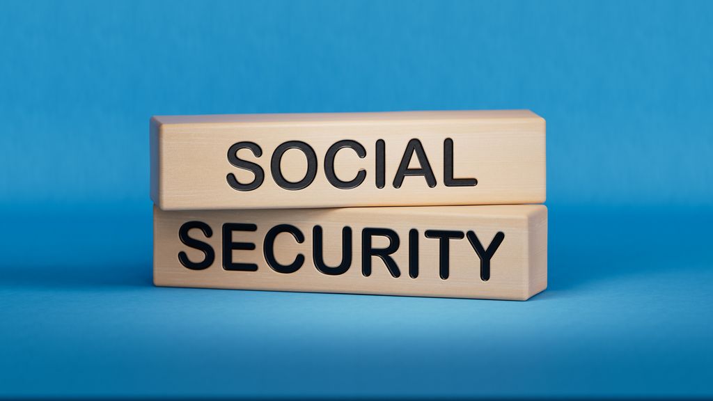 what-is-the-average-social-security-check-by-age-kiplinger