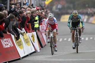 Belgian cyclo-cross rivalry mounts in Zogge