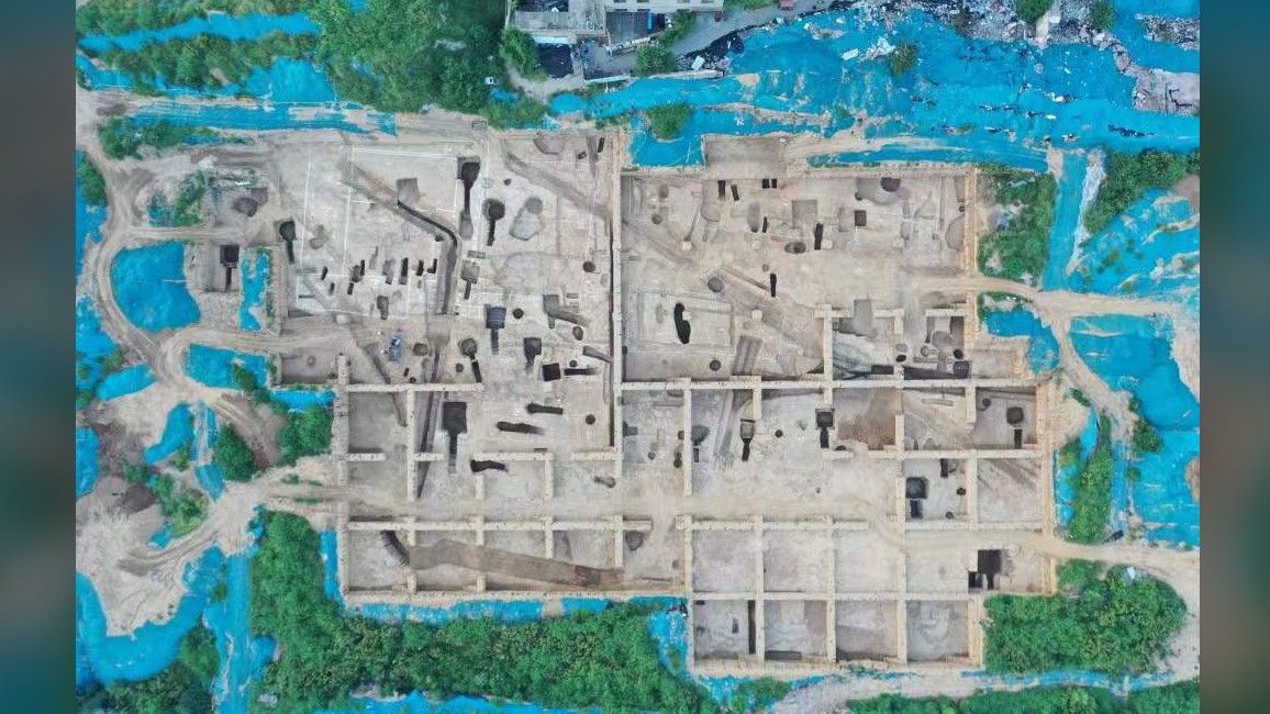 Ancient Chinese tombs hold remains of warriors possibly buried alive
