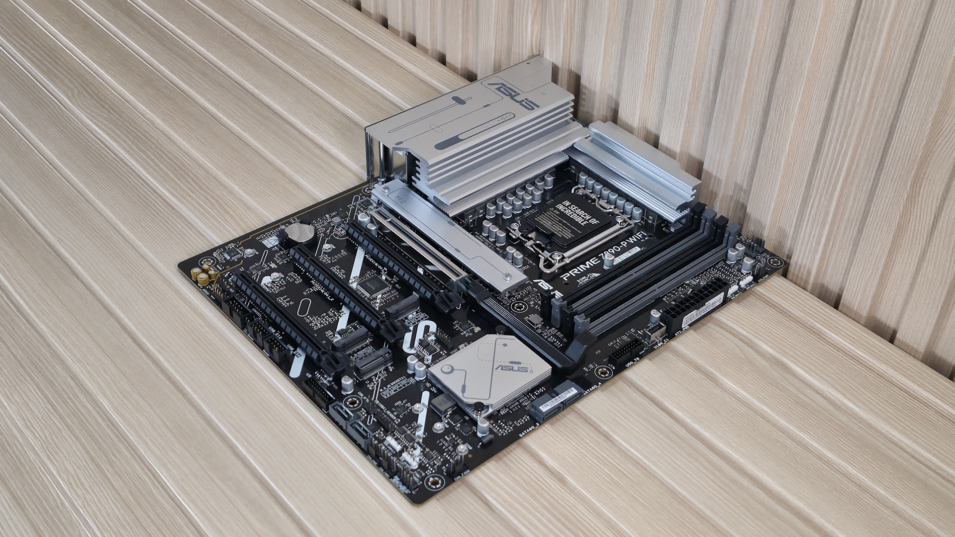 Asus Prime Z890-P Wifi - Board images