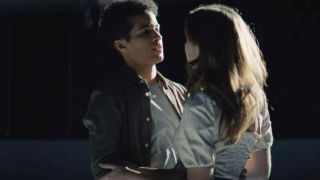 Talia Ryder and Jordan Fisher in Hello, Goodbye, and Everything In Between