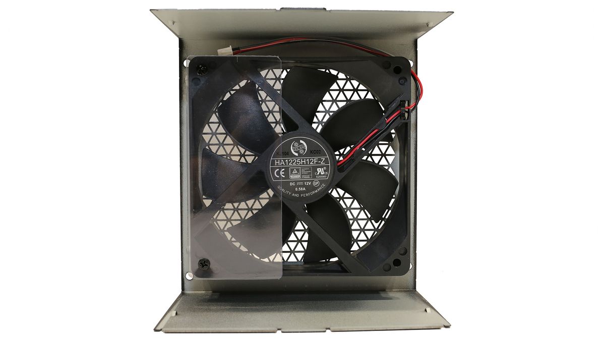 XPG Pylon 550W