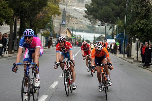 Alessandro Ballan (Lampre-Fondital) does a turn