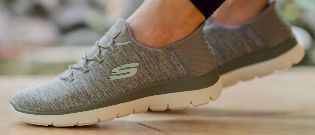 a photo of the Skechers Slip-ins Summits Dazzling Haze