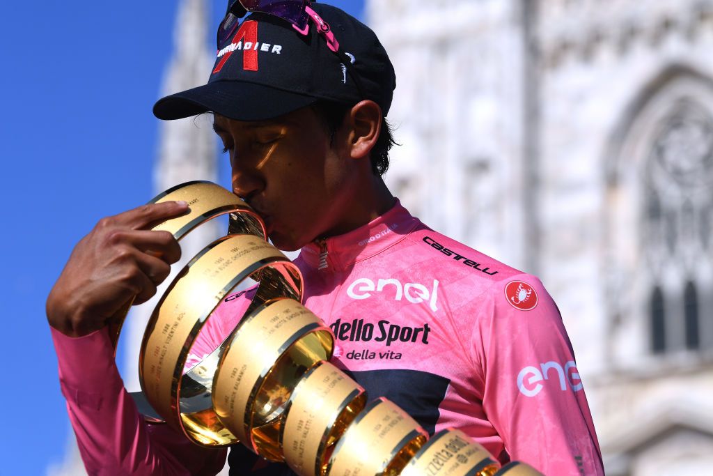 Egan Bernal with the Giro d&#039;Italia winner&#039;s trophy