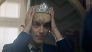 Max Harwood as Jamie wearing a crown in Everybody's Talking About Jamie