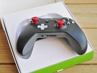 Xbox Design Lab custom controller