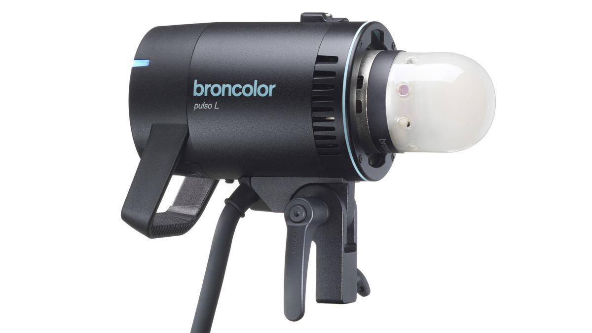 You won't believe the price of Broncolor's new power pack and flash