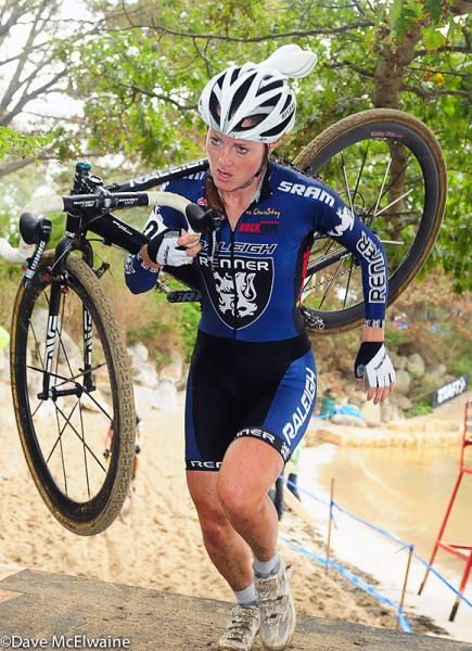 Gabby Day (Renner Custom Cycling) leaving the beach area