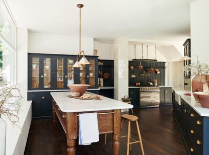 Shaker kitchen in the deVOL showroom