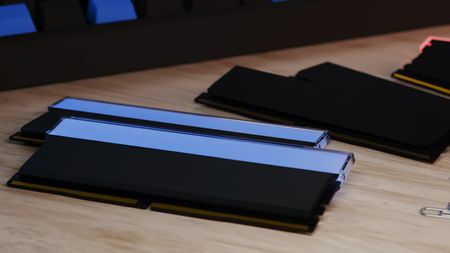 Maingear BYO RAM scheme showing RAM sticks on a desk