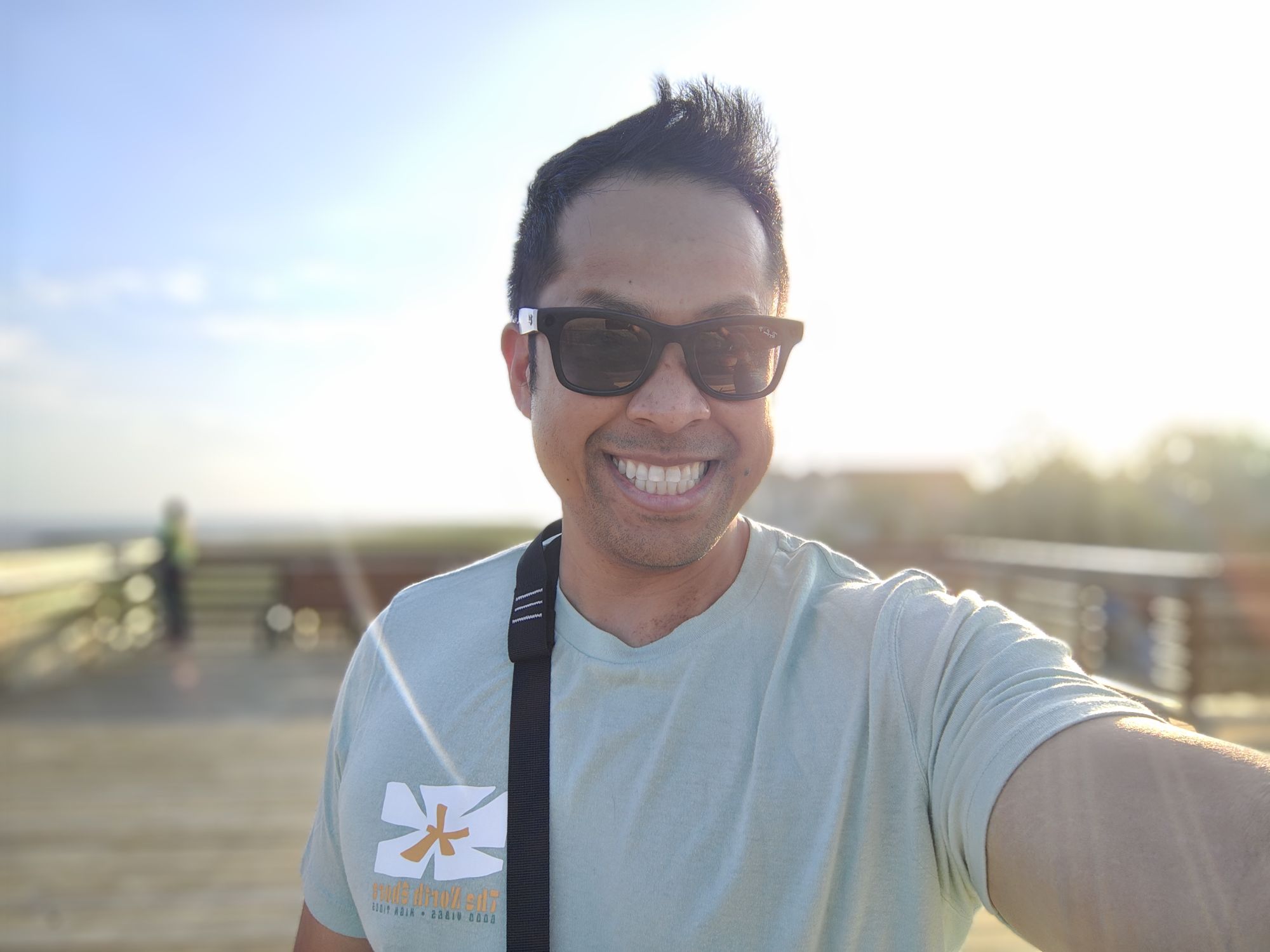 Motorola Razr Plus 2024 selfie sample.