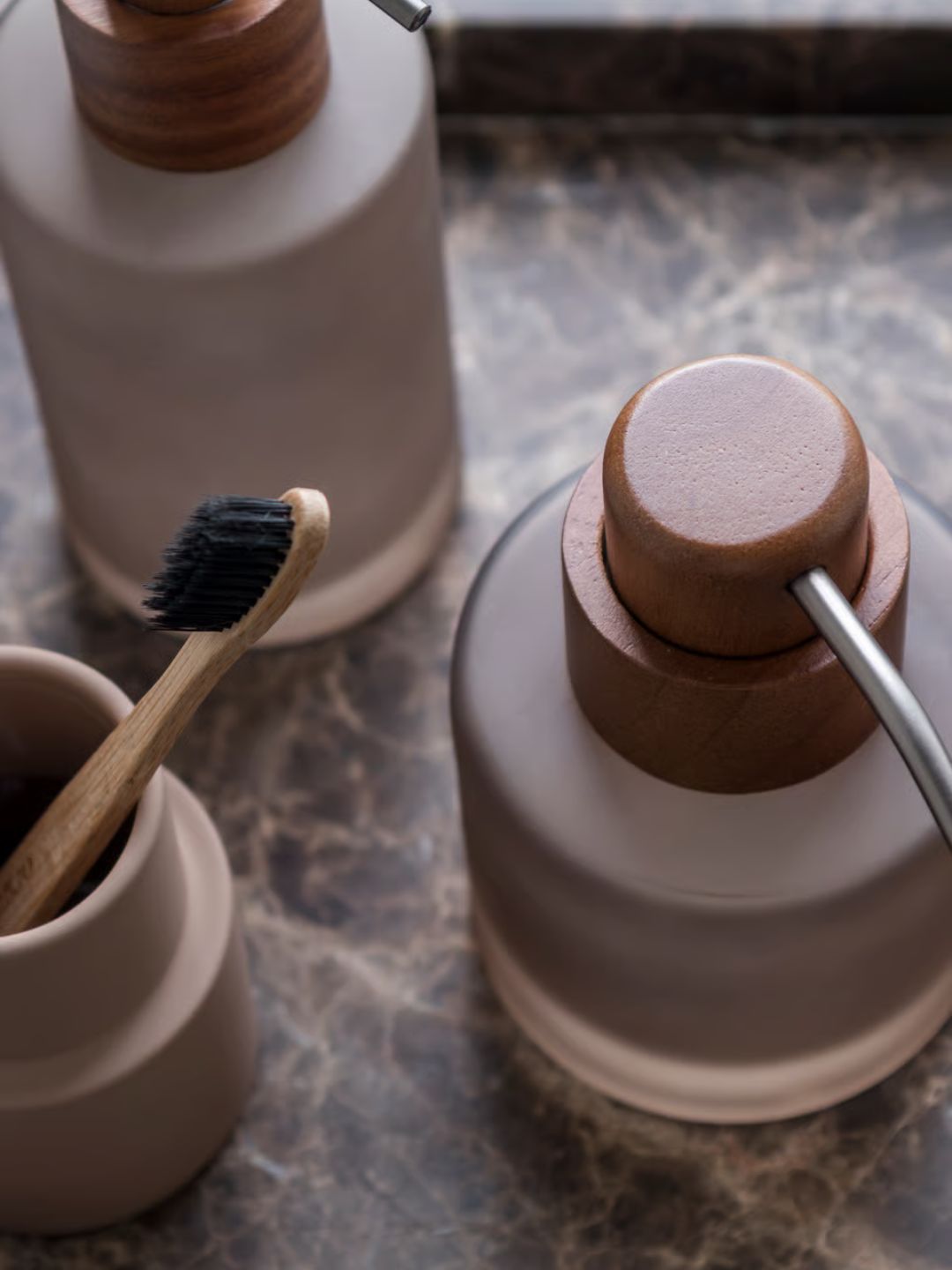 Mette Ditmer, Modest Soap Dispenser Low - Walnut