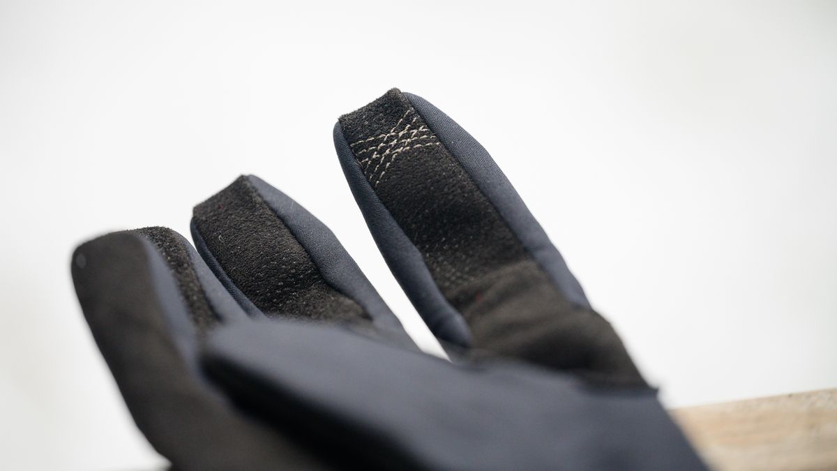 Giro Vulc Lightweight heated gloves detail of conductive thread