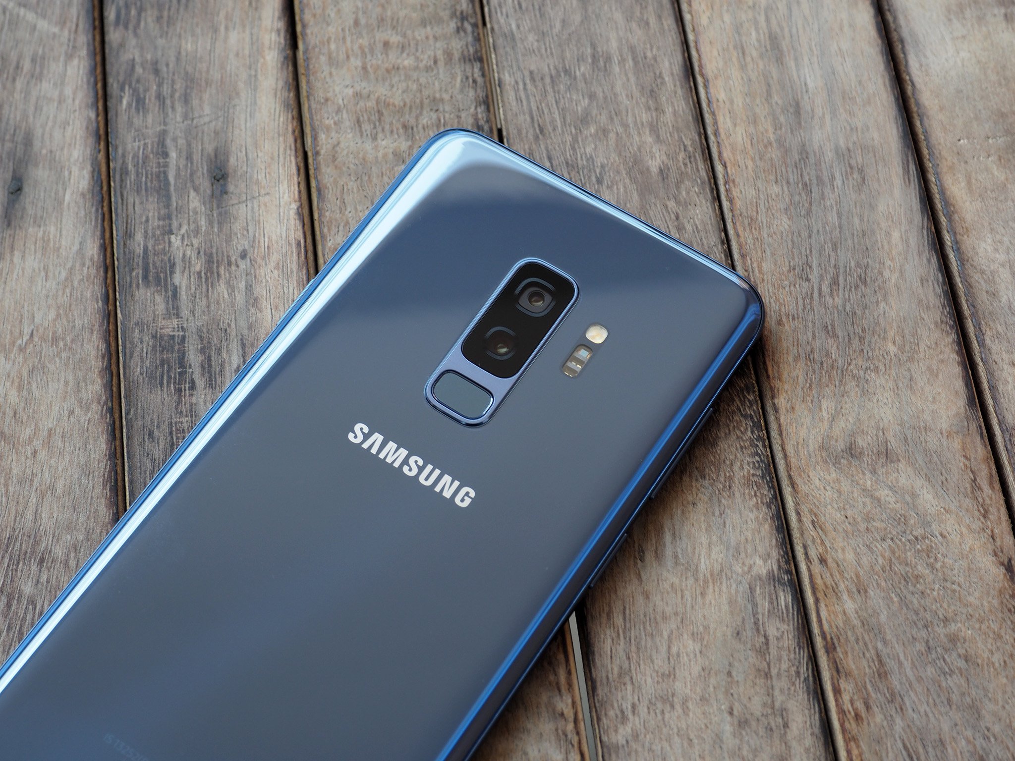Samsung galaxy s9 fe обзор. Samsung Galaxy s9. Samsung Galaxy s9/s9. Самсунг s9 Plus. Смартфон Samsung Galaxy s9 Plus.