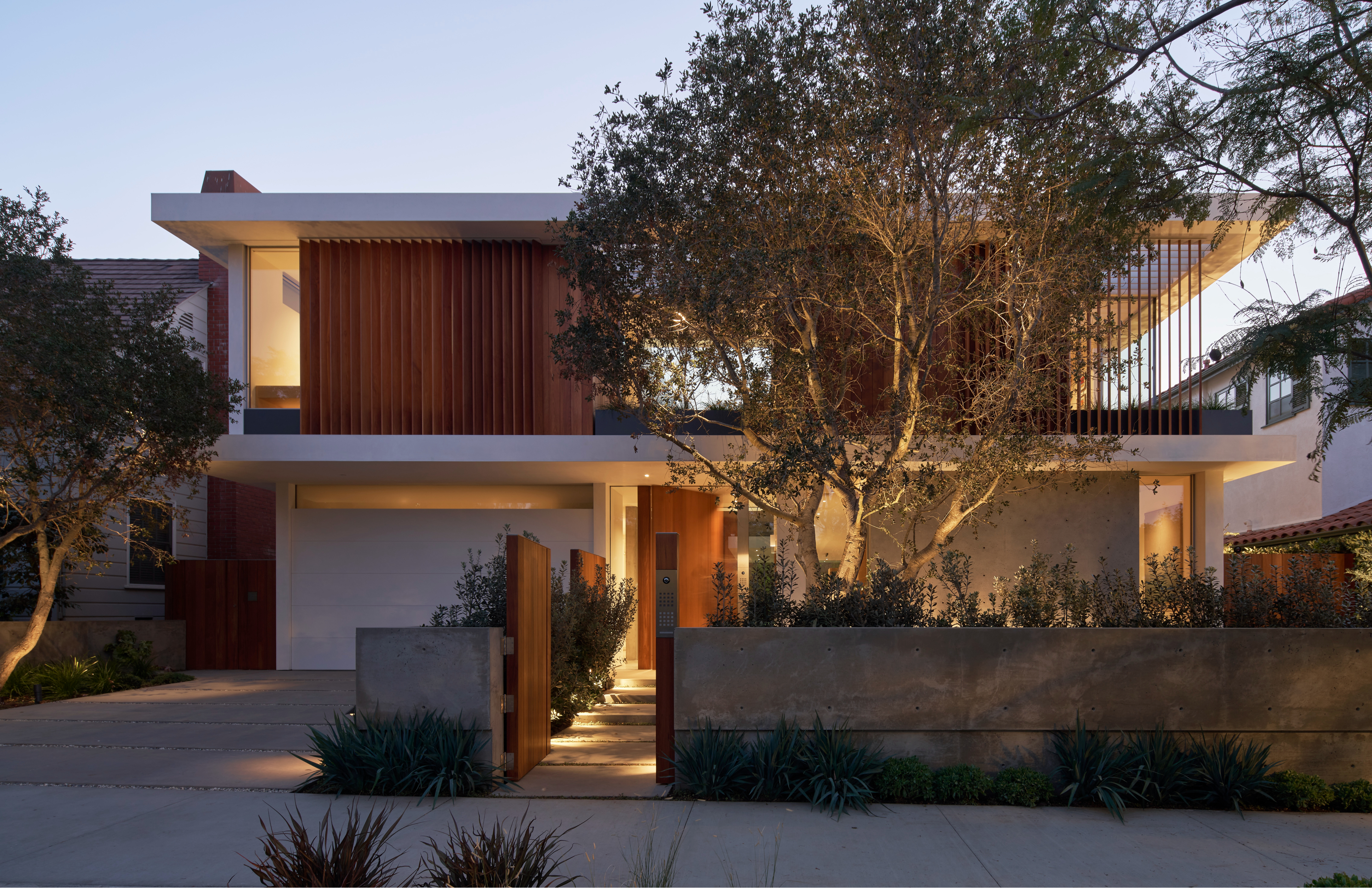 Step Inside Architect Frank Gehry's Santa Monica Dream House