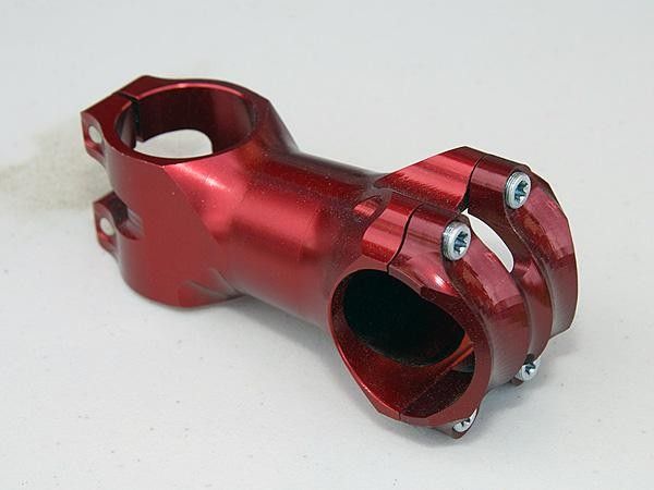 All-mountain riders can take advantage of Rotor's unique DTT bolt technology with the S1X stem.