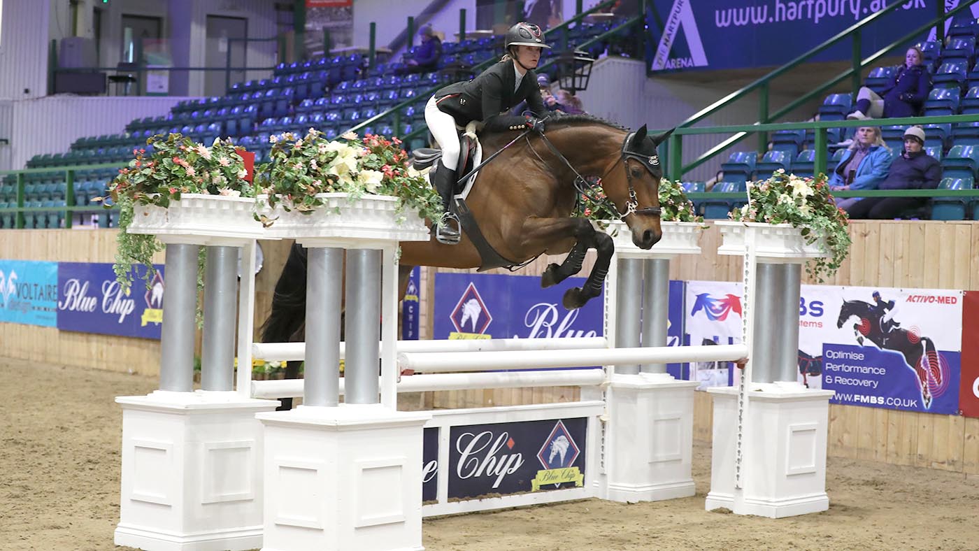 Bex Mason and Rarity