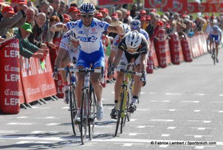 Sandy Casar (FDJ) wins the Paris-Camembert