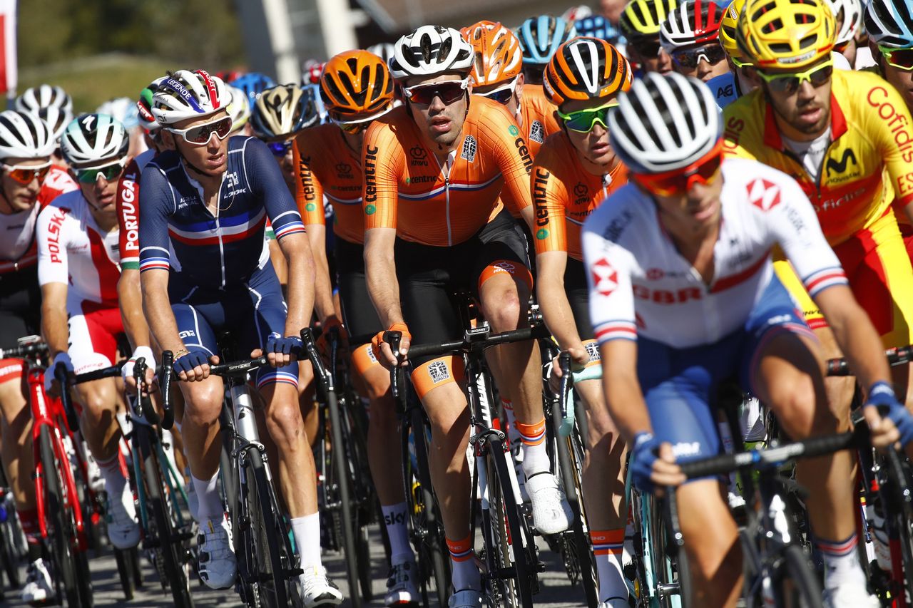 Tom Dumoulin (Netherlands) in the bunch