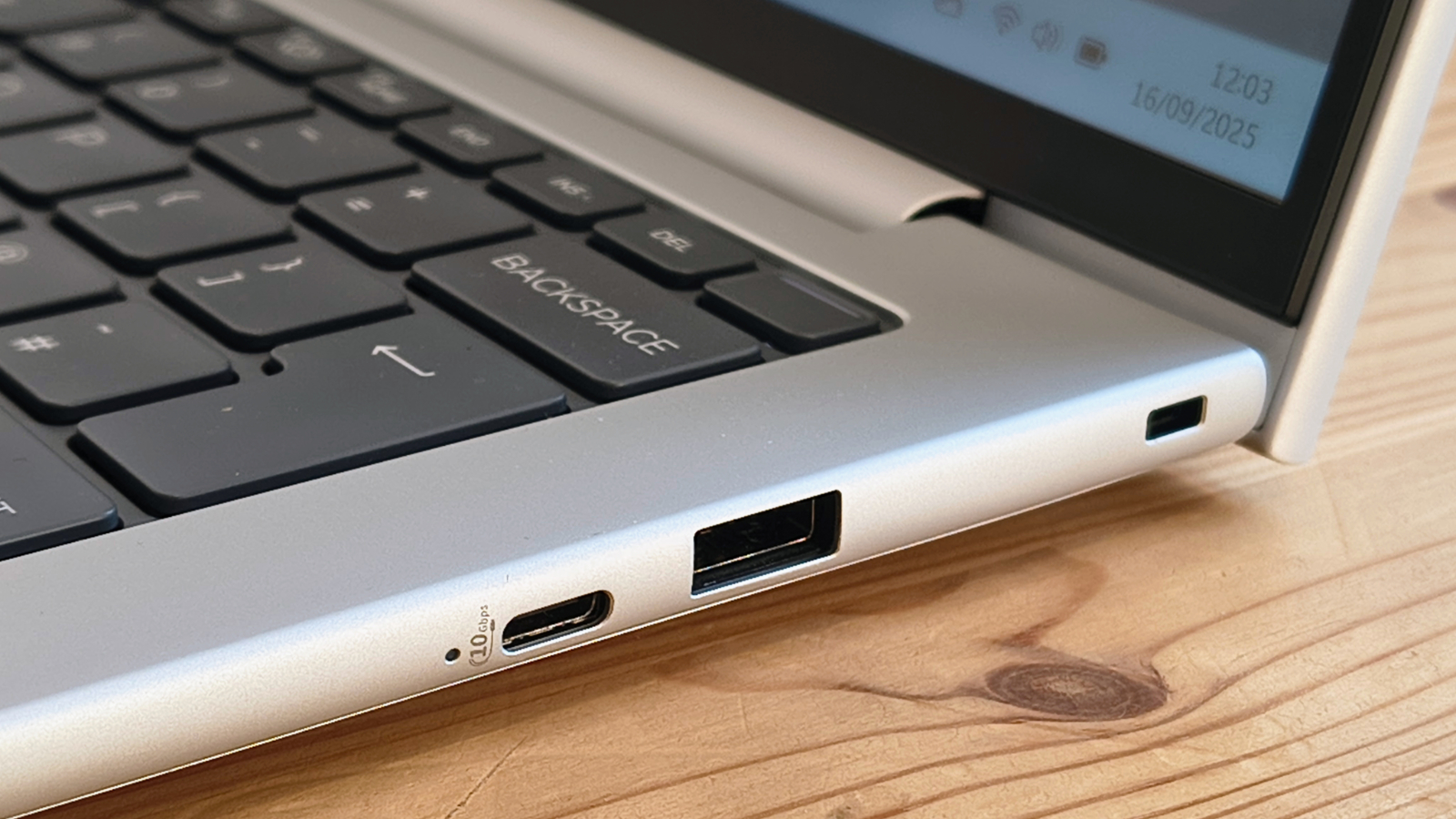 HP EliteBook 8 G1a