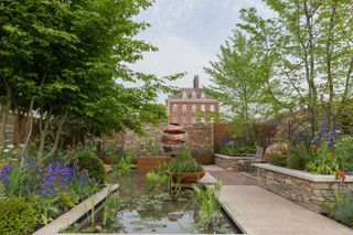 'The Silent Pool Gin Garden', designed by David Neale for RHS Chelsea Flower Show 2018