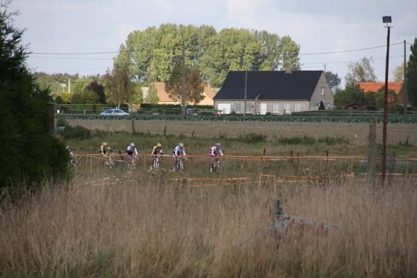 Zdenek Stybar (Telenet Fidea Cycling Team) at the head of the race.